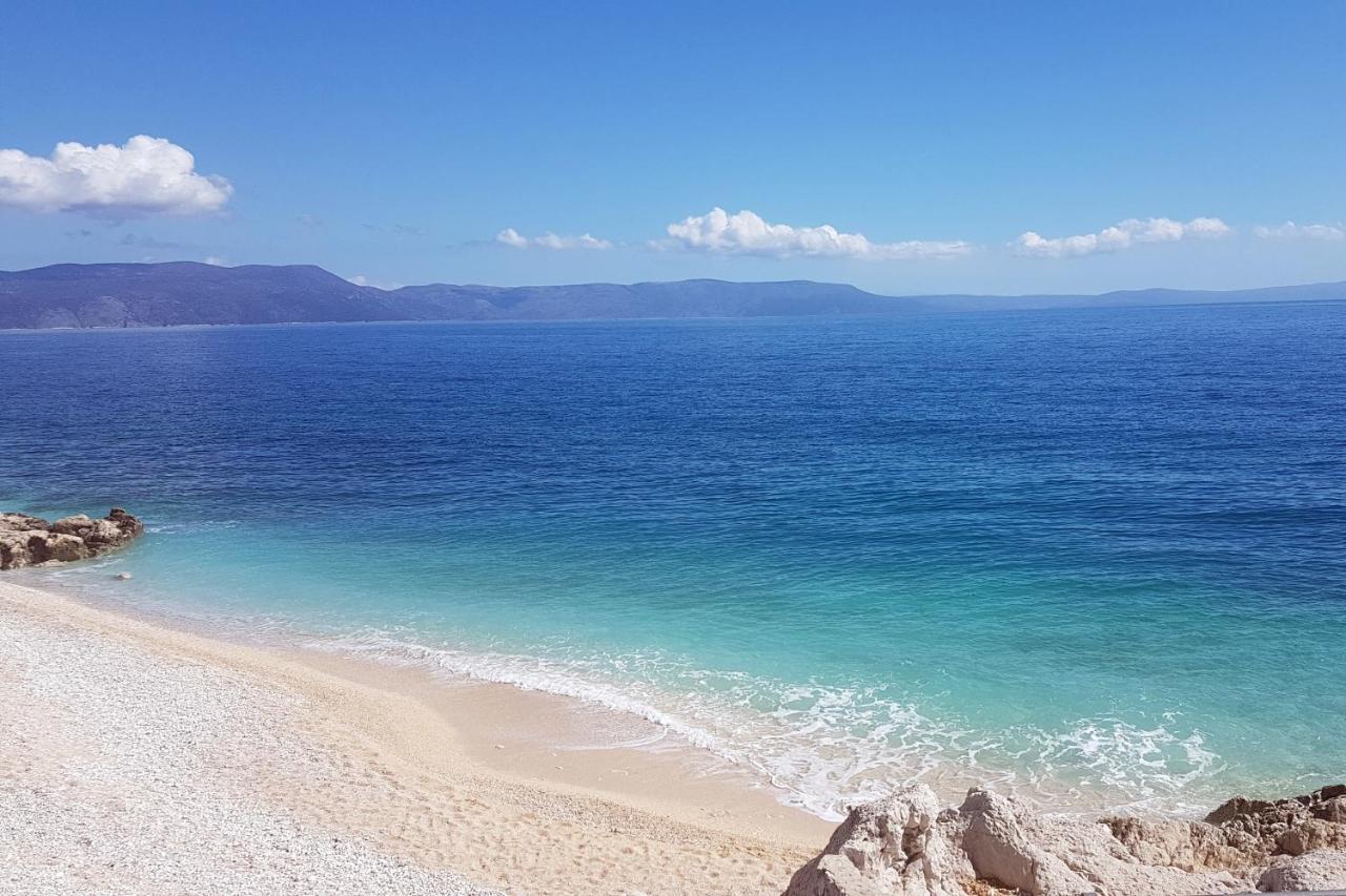 Apartments By The Sea Sveti Juraj, Senj - 2399 Екстериор снимка